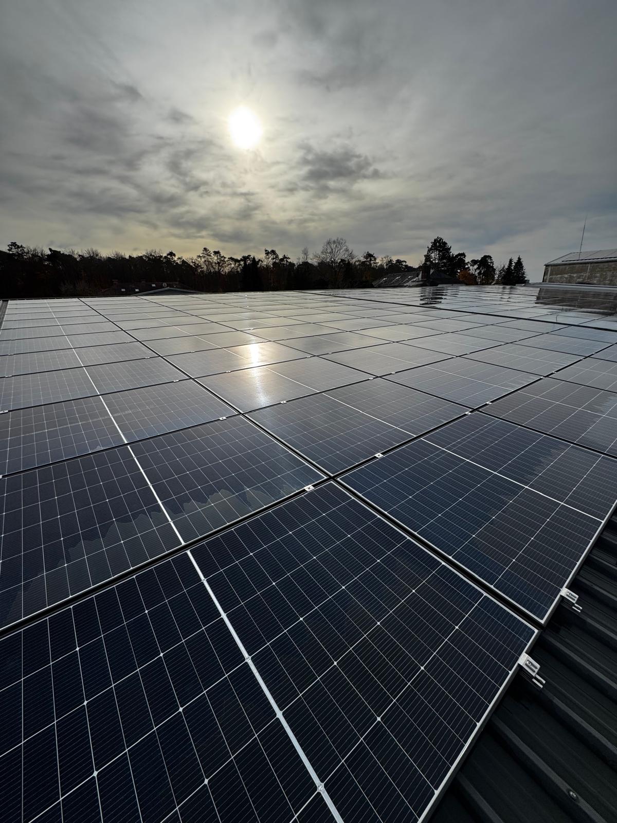 PV-Reinigung Firmenkomplex